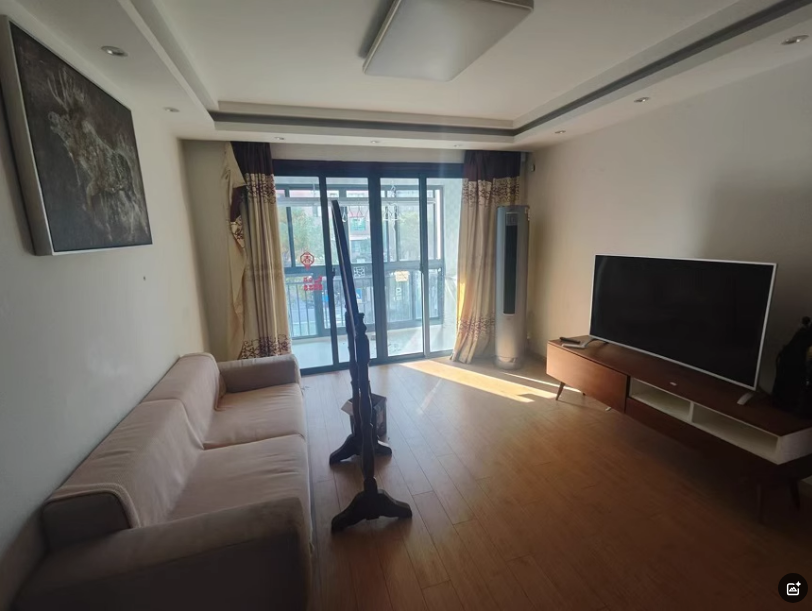 上海市松江区古楼新苑(西区)10栋3F 