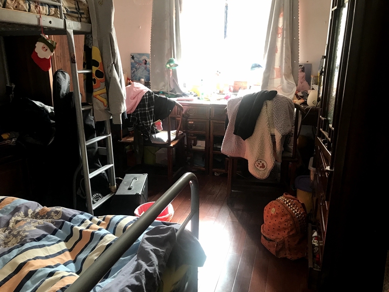 上海市普陀区白玉苑7栋3F 