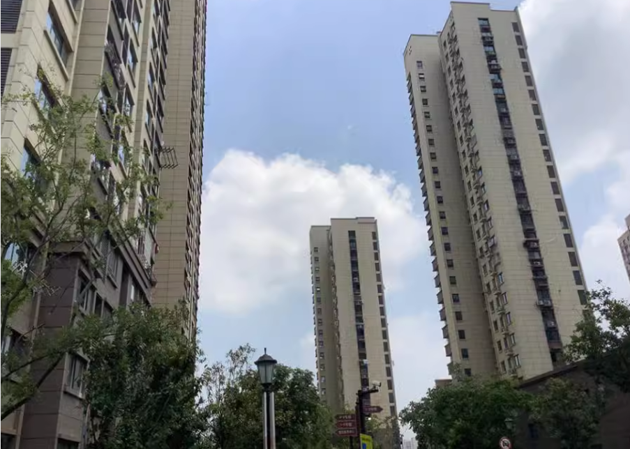 上海市嘉定区练祁佳城永泰嘉苑2栋20F 