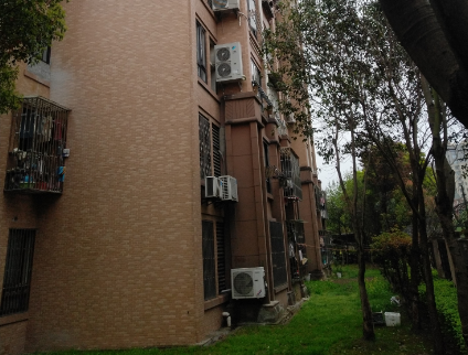 上海市宝山区香逸湾1栋1F 