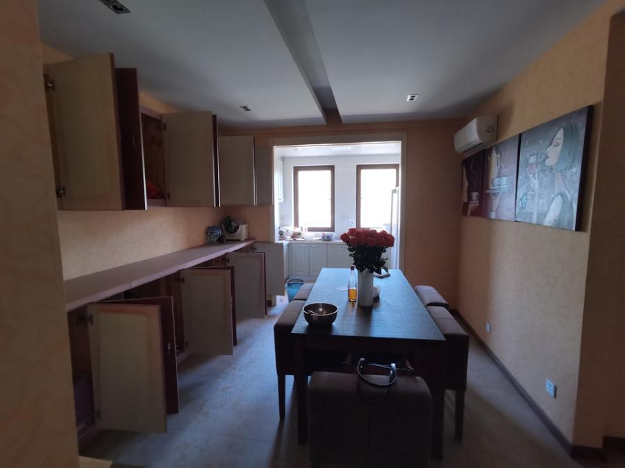 上海市青浦区莫奈花园4栋1F 