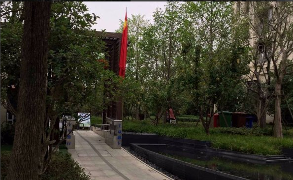 上海市浦东新区仁恒森兰雅苑32栋1F 