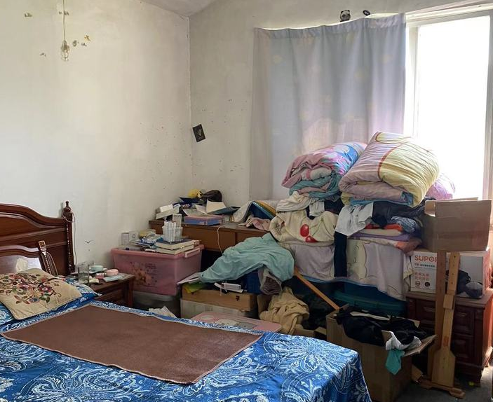 上海市浦东新区三林苑93栋6F 