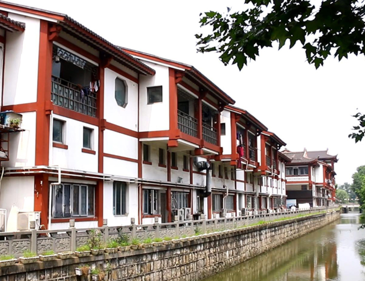 上海市金山区五福商业广场东风路58栋1F共2套 