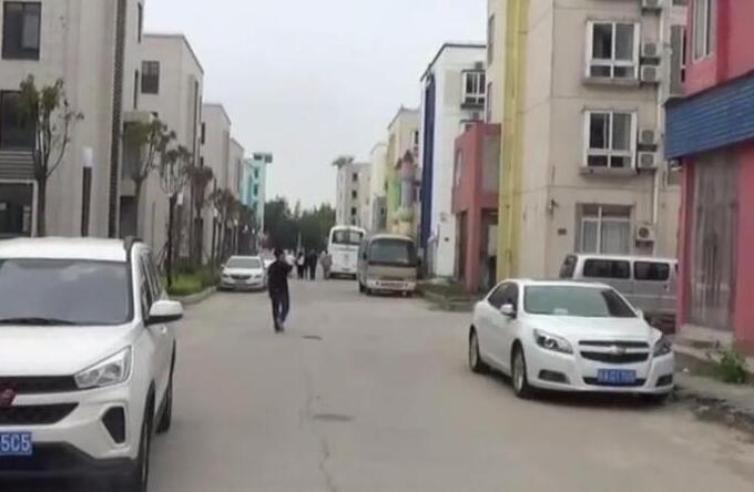 上海市浦东新区上海浦东国际汽配物流城川图路302栋2F 