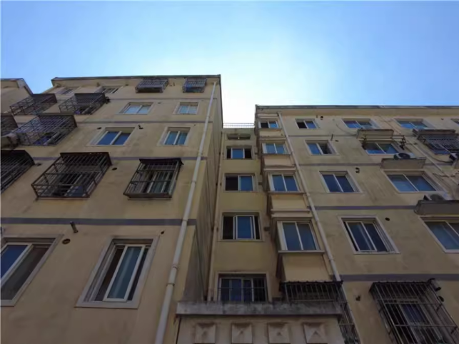 上海市宝山区宝悦家苑56栋2F 