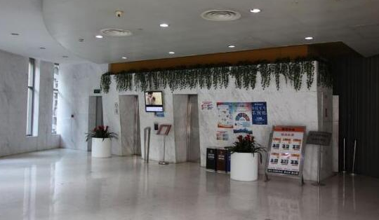 上海市虹口区复城国际898栋11F及车位共9套 