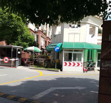 上海市浦东新区中凌滨江苑1栋6F 