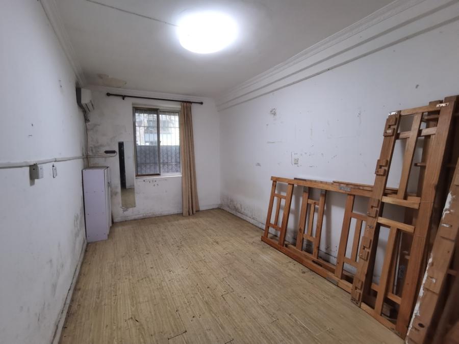 上海市杨浦区控江四村20栋1F 