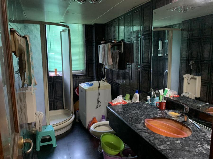 上海市奉贤区新建西路140弄5栋4F 