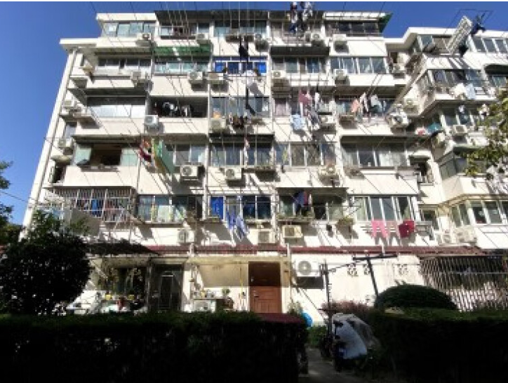 上海市徐汇区俞三小区40栋1F 