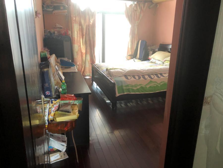 上海市虹口区新外滩花苑5栋11F 