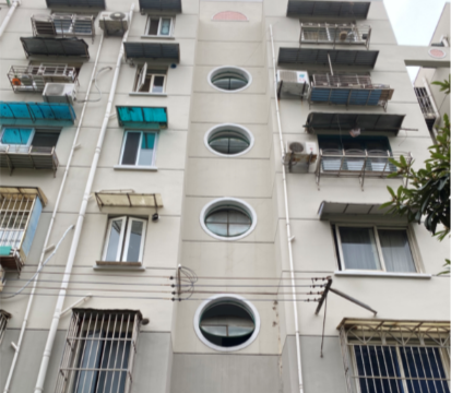 上海市虹口区场中路755弄小区13栋6F 