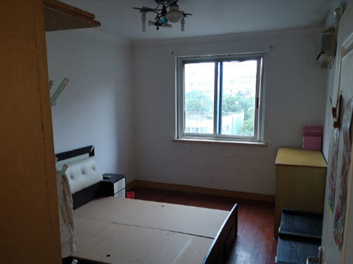 上海市浦东新区杜鹃路55弄14栋5F 