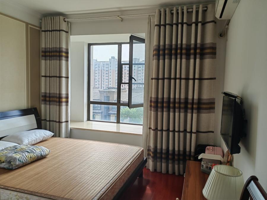 上海市金山区正荣御首府101栋5F 