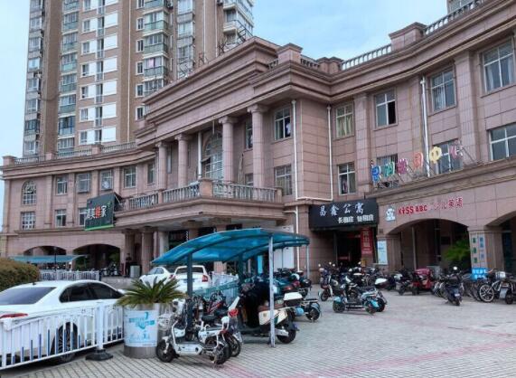 上海市松江区昌鑫花园80栋1F等21套 