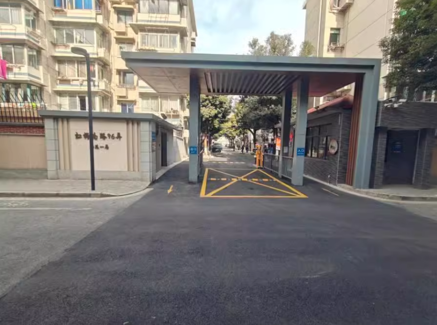 上海市徐汇区虹梅南路96弄小区53栋1F 