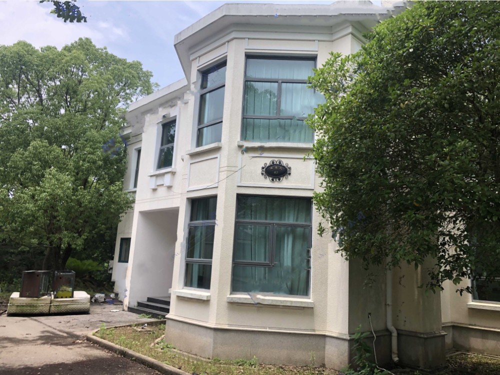 上海市浦东新区水景园乡村俱乐部川沙新镇2、3、5、6栋 