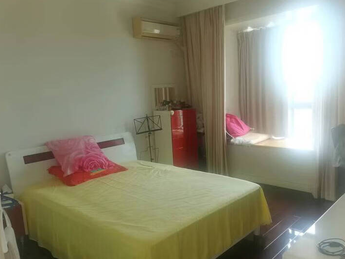 上海市徐汇区文馨苑9栋11F 