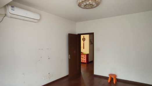 上海市闵行区新时代富嘉花园12栋3F 