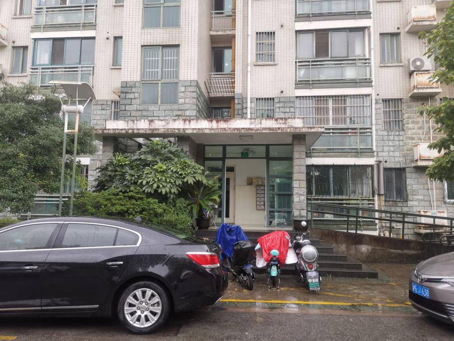 上海市杨浦区黄兴花园7栋1F 