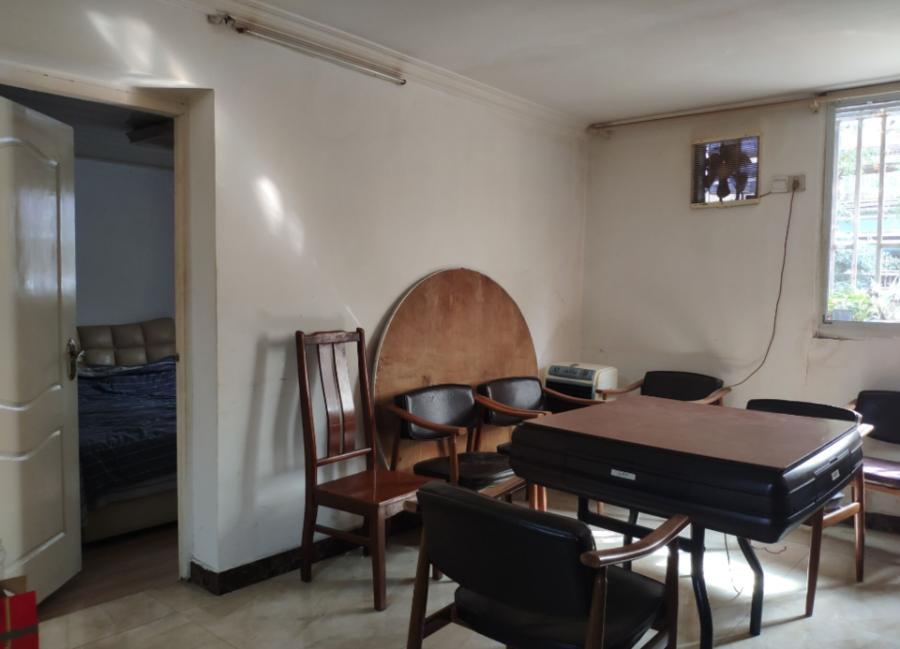 上海市宝山区呼玛三村269栋1F 