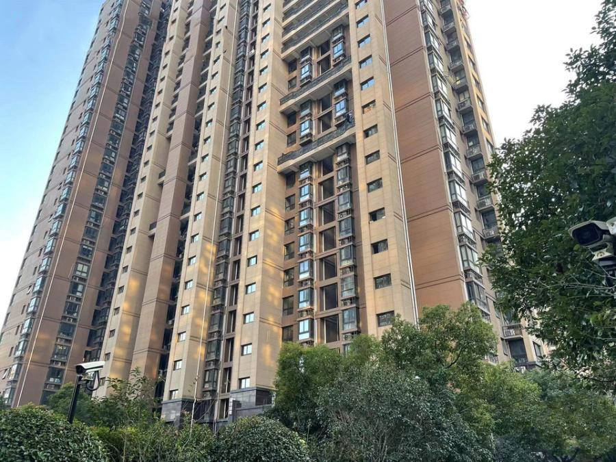 上海市黄浦区中福花苑二期1栋8F 