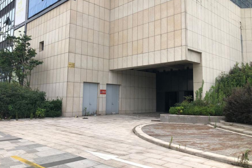 上海市嘉定区新明六一广场浏翔公路702栋1F 