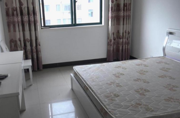 上海市长宁区新泾北苑90栋9F 