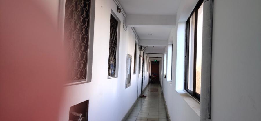 上海市黄浦区中泰公寓218栋4F 