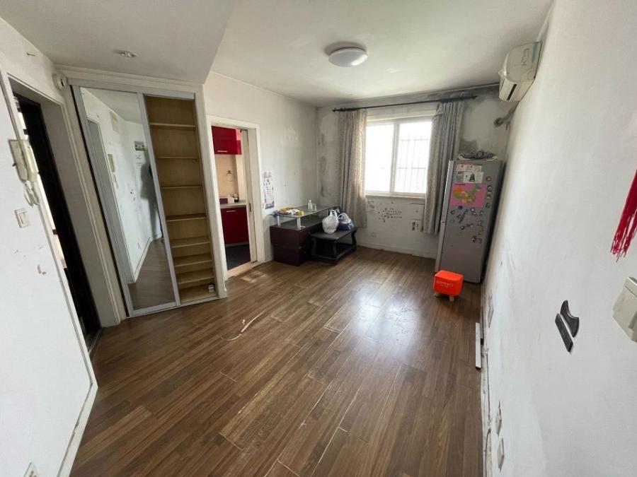 上海市闵行区静安新城四区73栋20F 