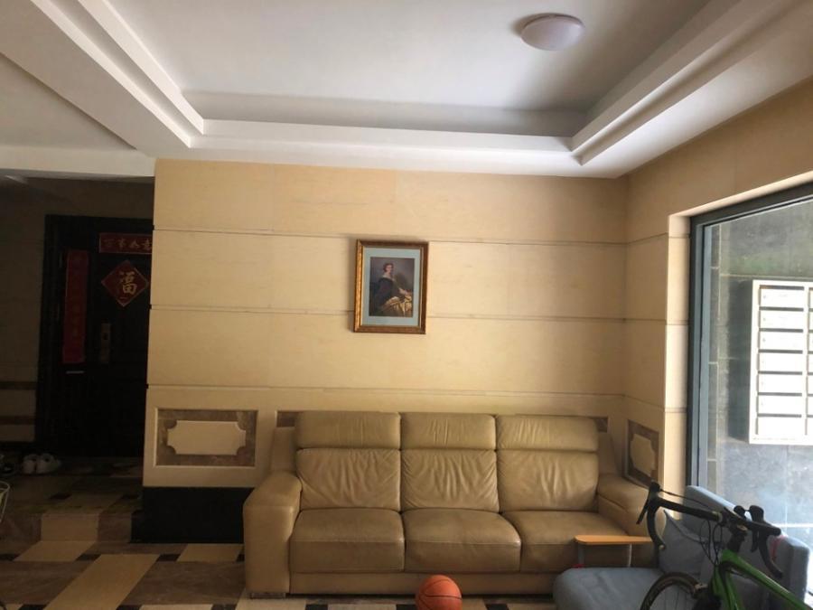 上海市浦东新区鼎鑫名流苑36栋1F 