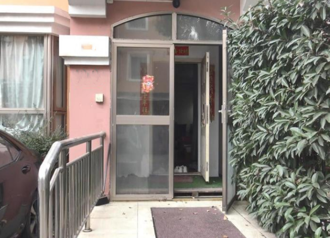 上海市闵行区好世樱园南区365栋 