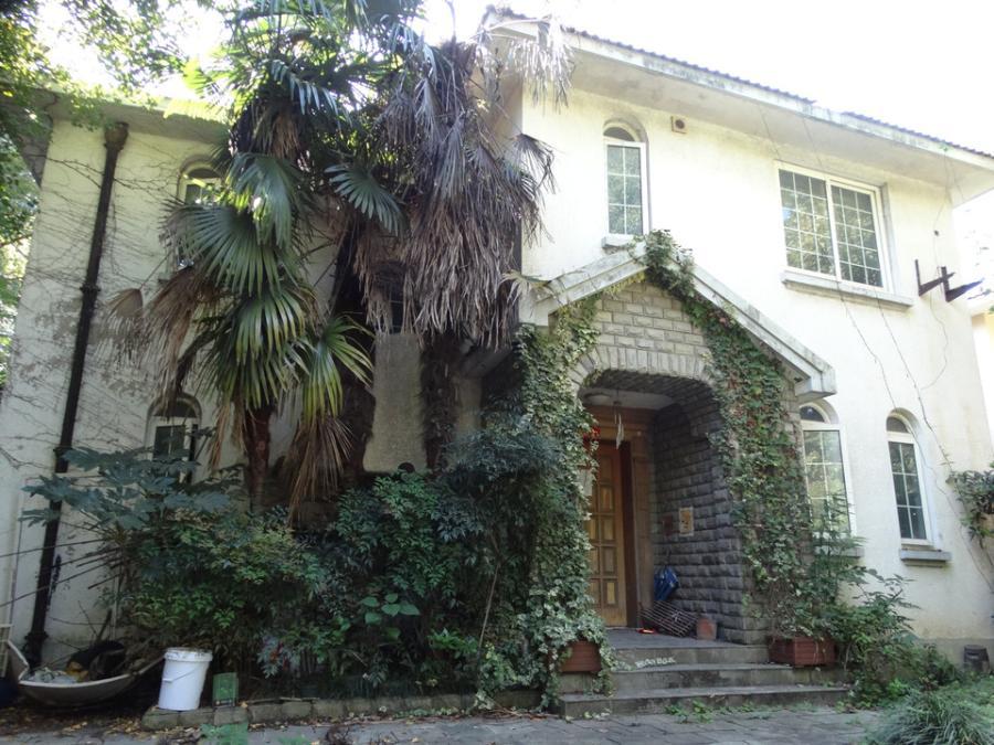 上海市青浦区久事西郊花园150栋 