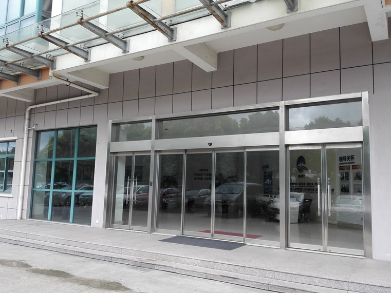 上海市浦东新区上海仓欣产业园康桥东路1371栋 