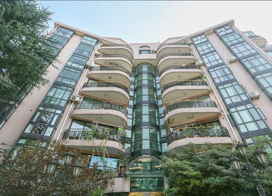 上海市浦东新区海怡别墅49栋5F 