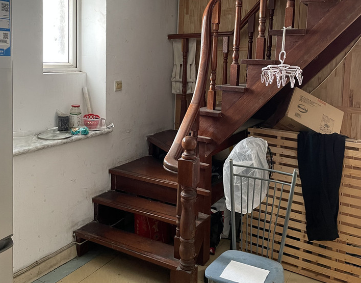 上海市黄浦区中福花苑青年汇2栋20F 