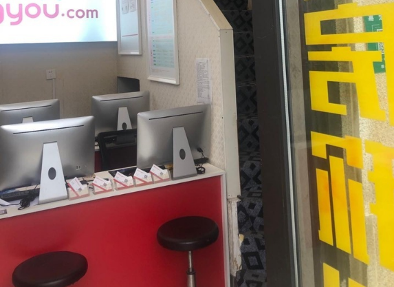 上海市嘉定区雅丹路商铺雅丹路695栋 