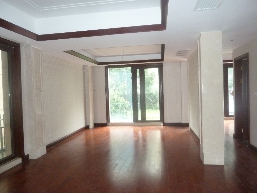 上海市青浦区古北香堤艺墅35栋1-3F 