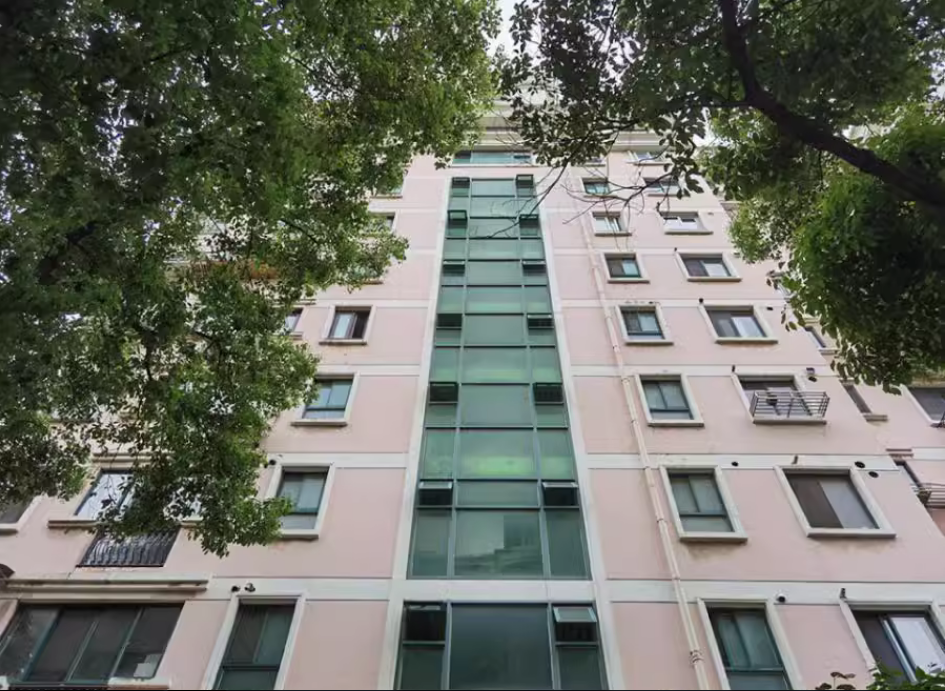 上海市普陀区海普苑21栋1F 