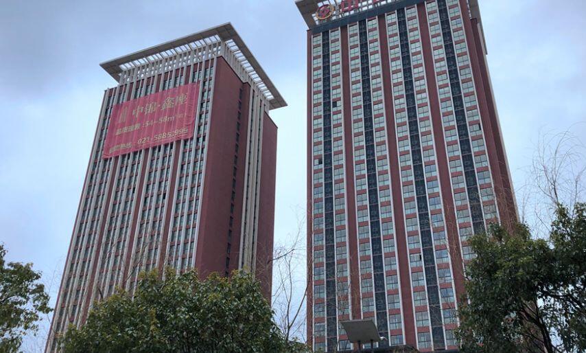 上海市浦东新区新凤凰城拱极路2628弄38栋 