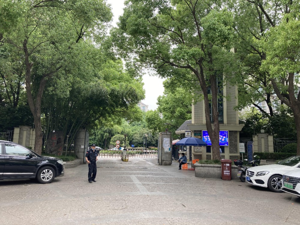 上海市普陀区中星海上名庭11栋2F 