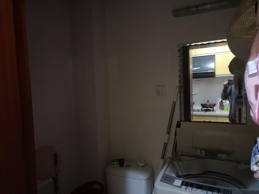 上海市长宁区伊犁小区16栋2F 