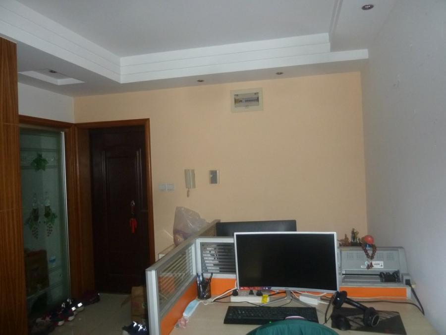 上海市嘉定区中房公寓2栋2F 