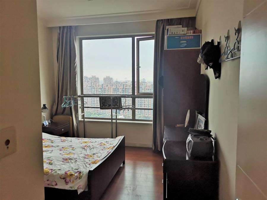 上海市浦东新区香梅花园1栋23F 