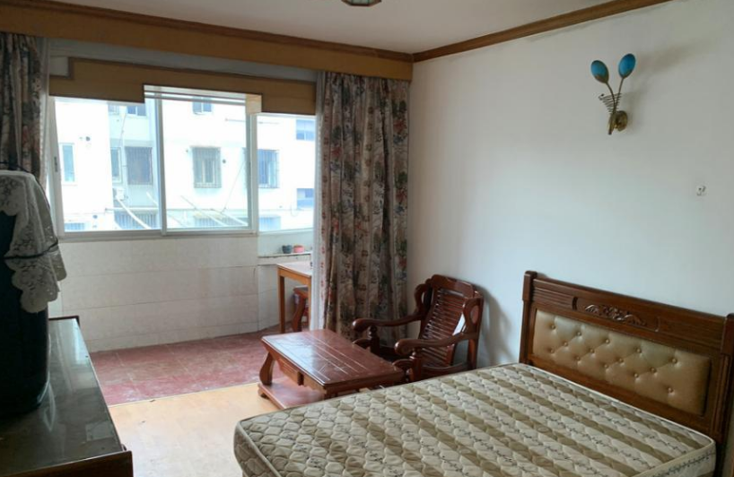 上海市浦东新区潼港八村9栋3F 