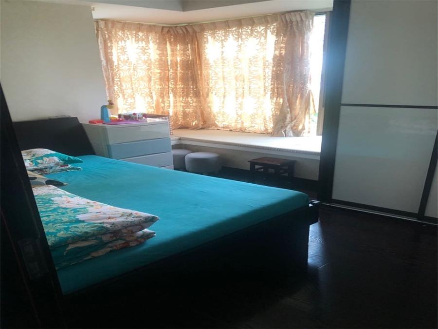 上海市静安区慧芝湖花园5栋5F及车位 