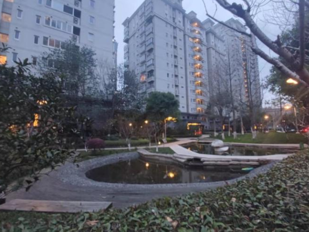 上海市静安区远中风华园3栋4F 