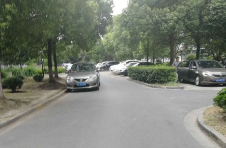 上海市松江区金港花园38栋8F 