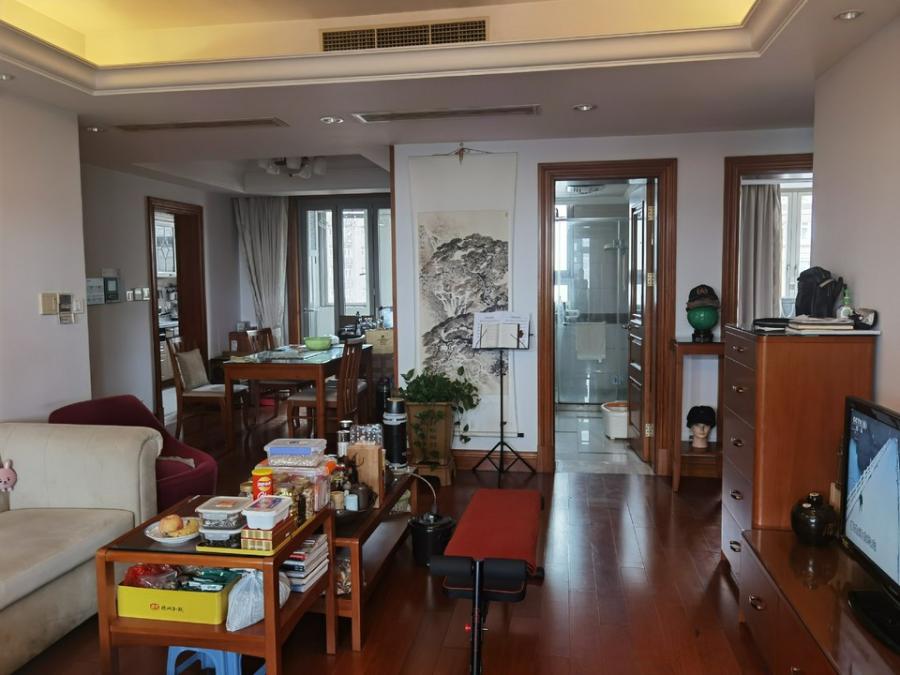 上海市徐汇区徐汇苑9栋18F 